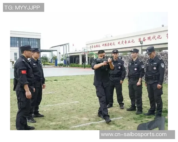 西安攀岩队中路突破战术解析与实战应用探讨 西安攀岩队中路突破战术解析与实战应用探讨